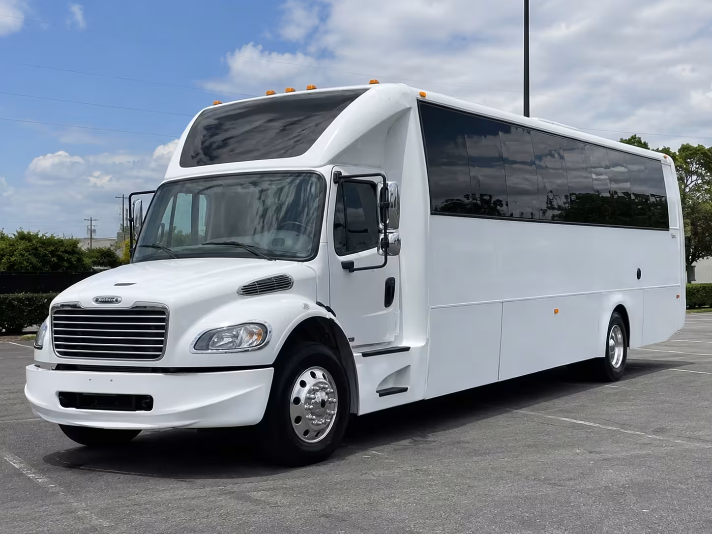 west jordan party bus transportation to utah mammoth games